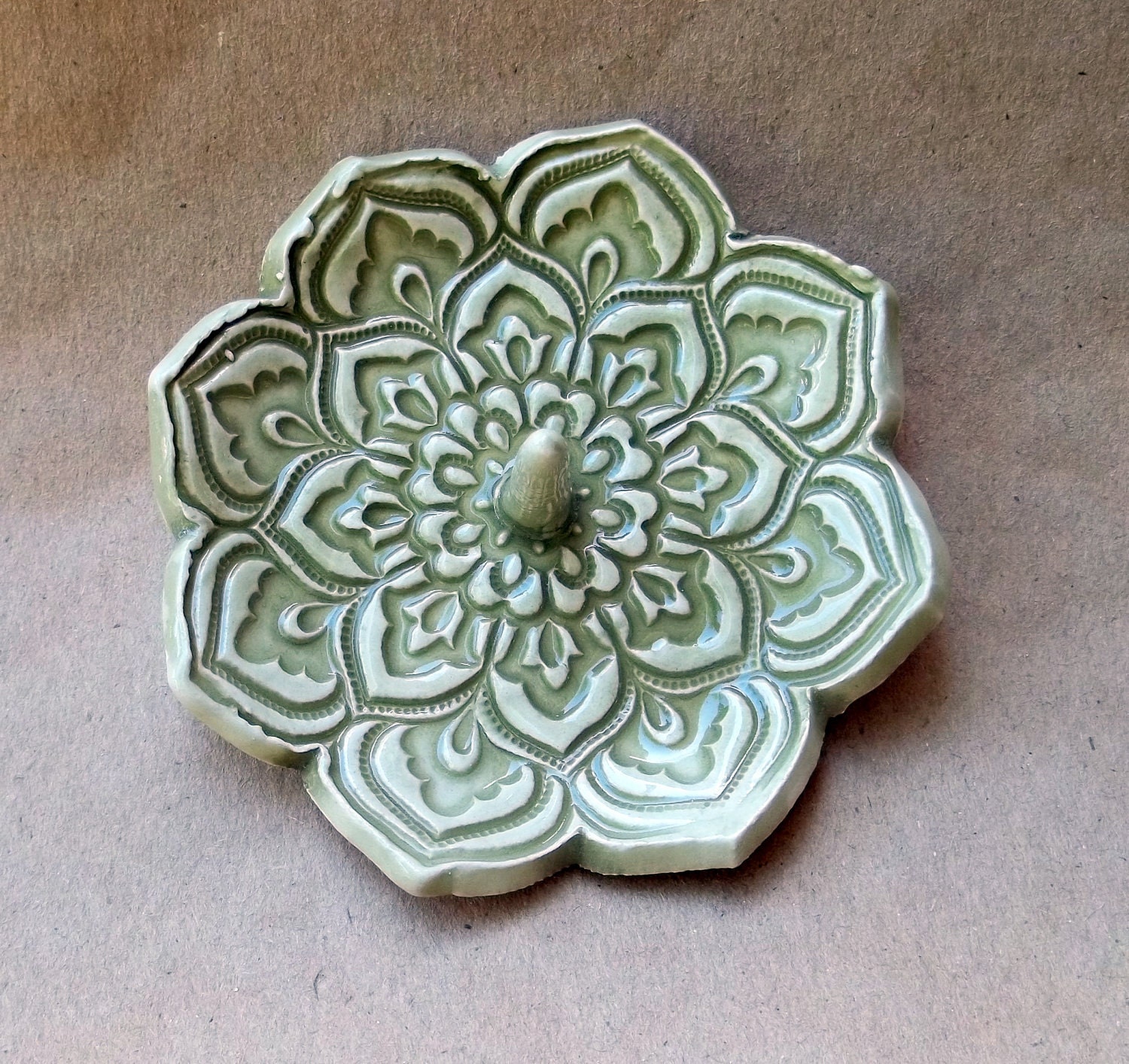 Green Lotus Ring Holder Bowl