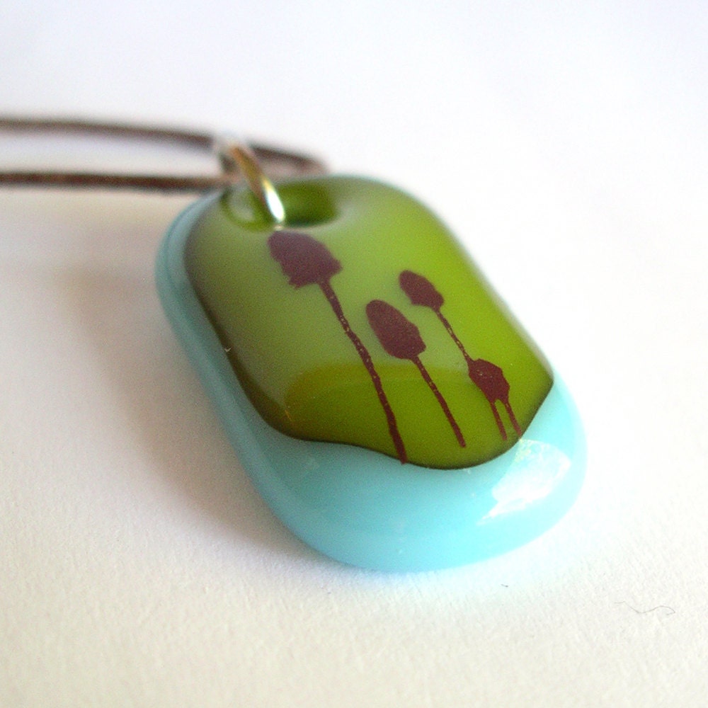 SALE / CLEARANCE : Cattails Pendant. Nature Jewelry. An art glass necklace.