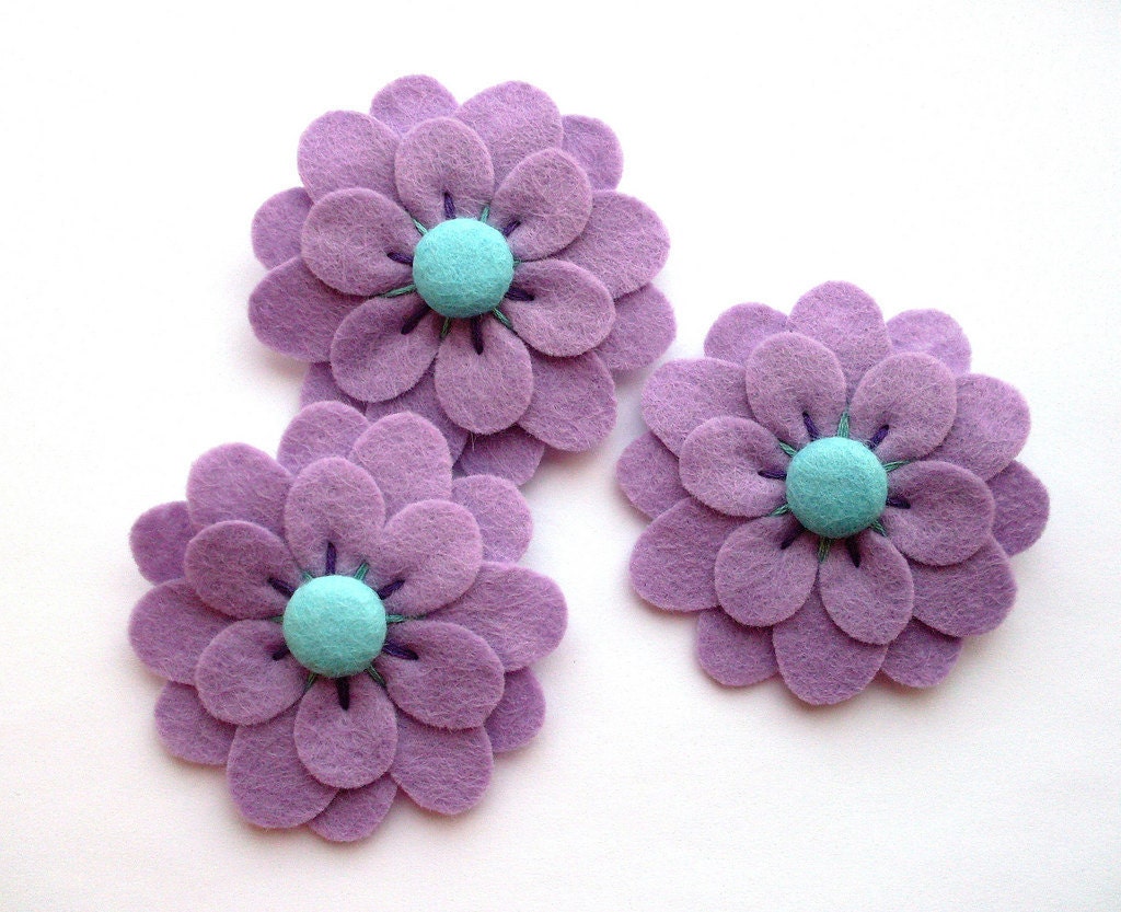 Sale: Lilac Felt Flower Brooch, lilac, purple, lavender, aqua