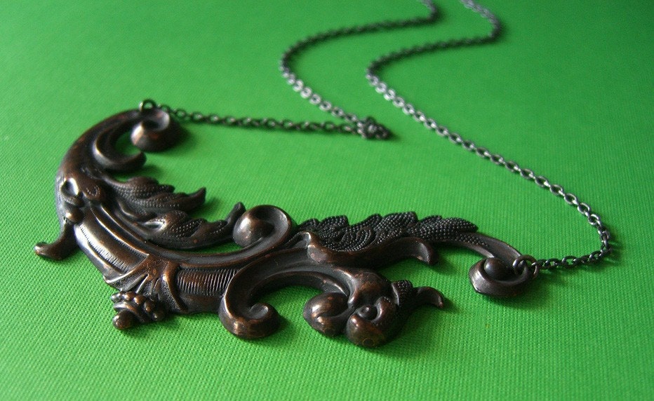 Aereus Necklace
