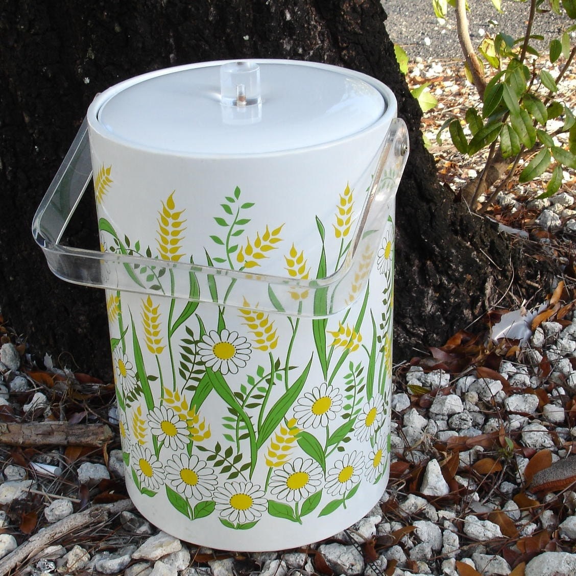 Tall Ice Bucket - Daisies with Acrylic handle