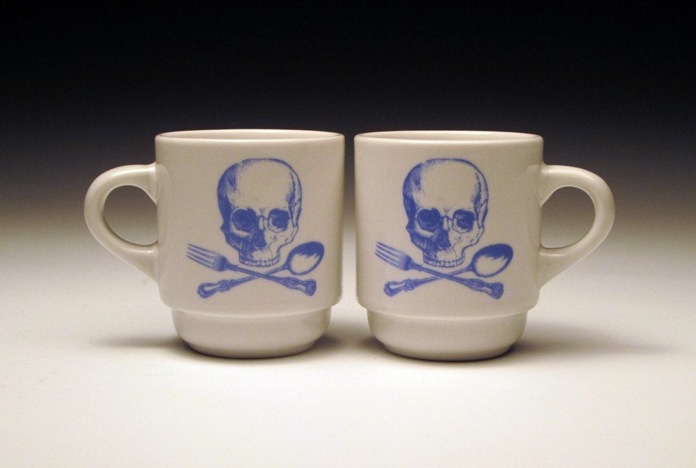 set of 2 skull and cross utensils Espresso cups in BLUE