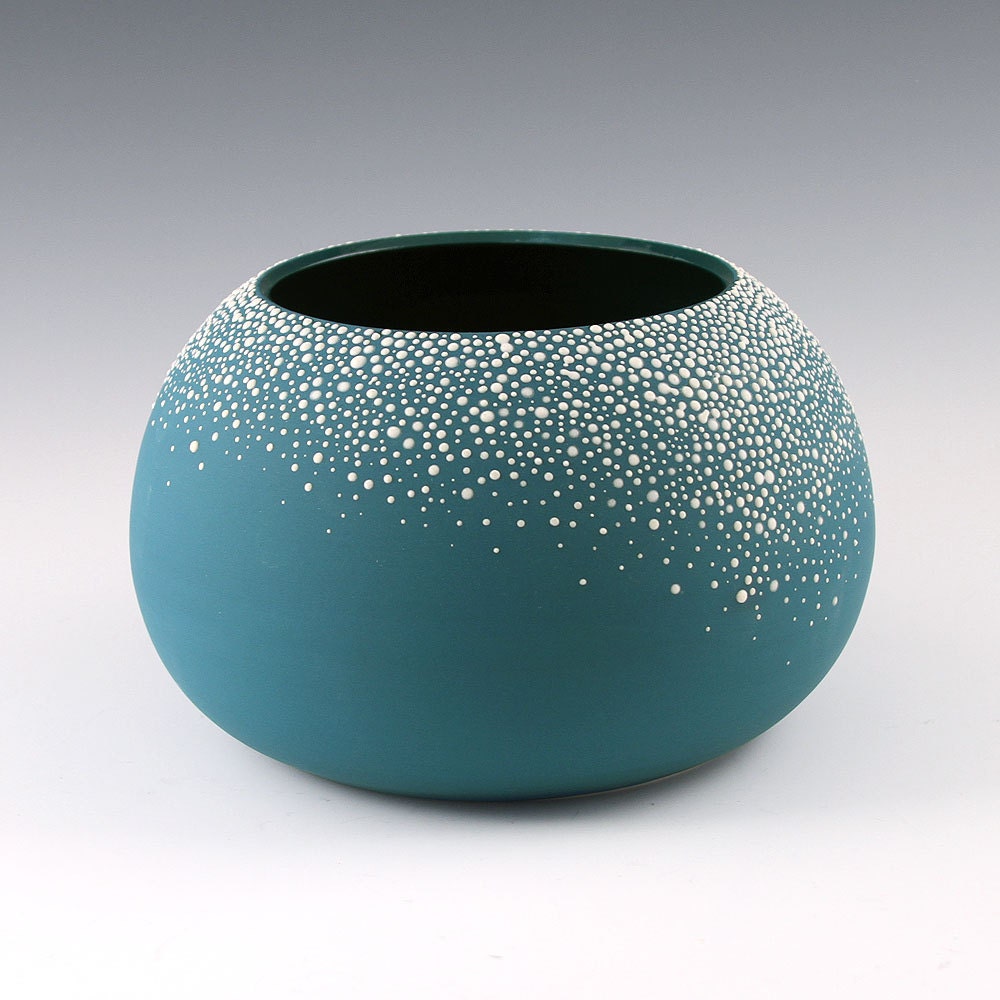 Large Round Pebble Vase in Aqua