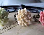 Bridesmaid Jewelry, Flower Ring, Chrysanthemum Cream, Pistachio, Coral, Vintage Inspired Wedding,