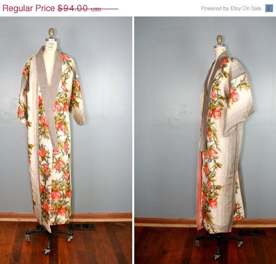 MAY SALE . vintage . silk . PAINTED Rose . climbing . floral . kimono