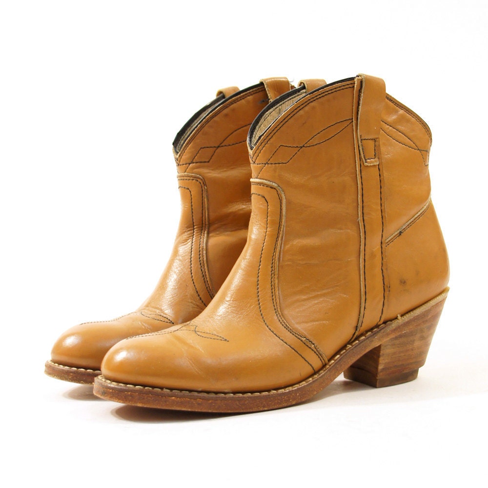 Caramel Leather Ankle Cowboy Boots / Women's sz 7.5