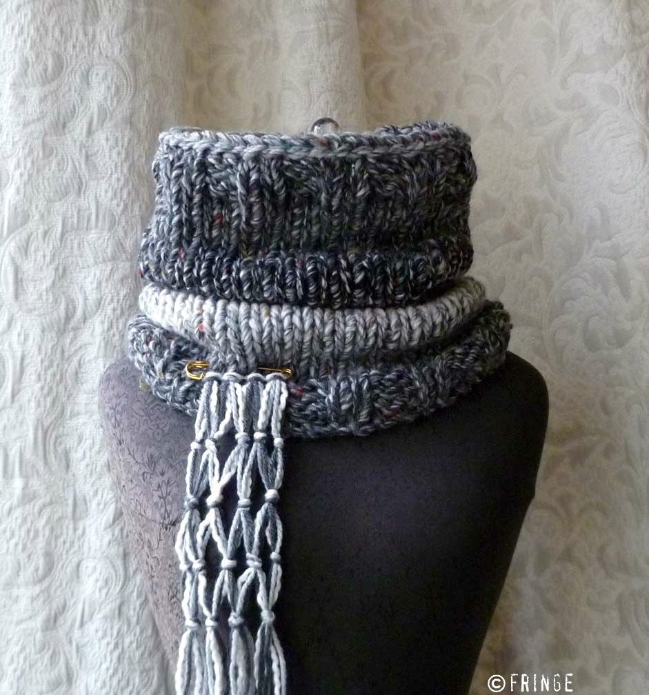 Horse's Mane Cowl - Black and Charcoal Grey