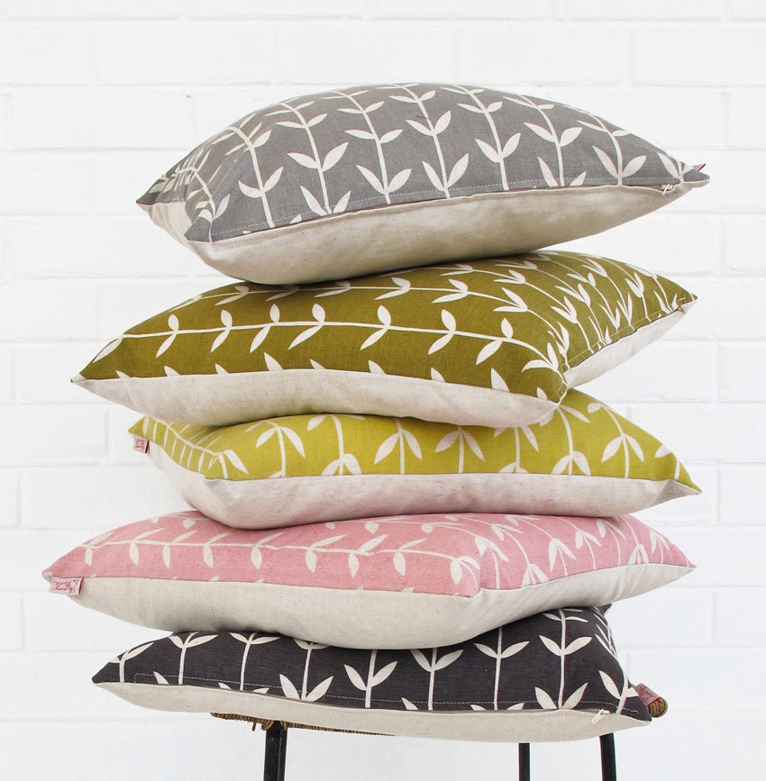 Cushion cover 50x50cm - Solid Orla, in Lemon