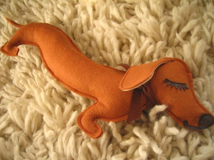 Barbeque the Dachshund Weiner Dog Wool Felt Applique Plush Doll Pillow