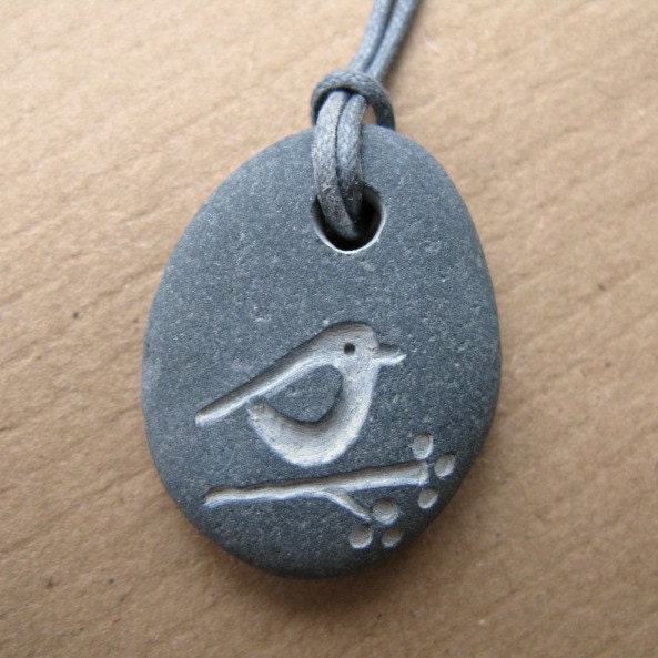 bird and berries beach pebble necklace