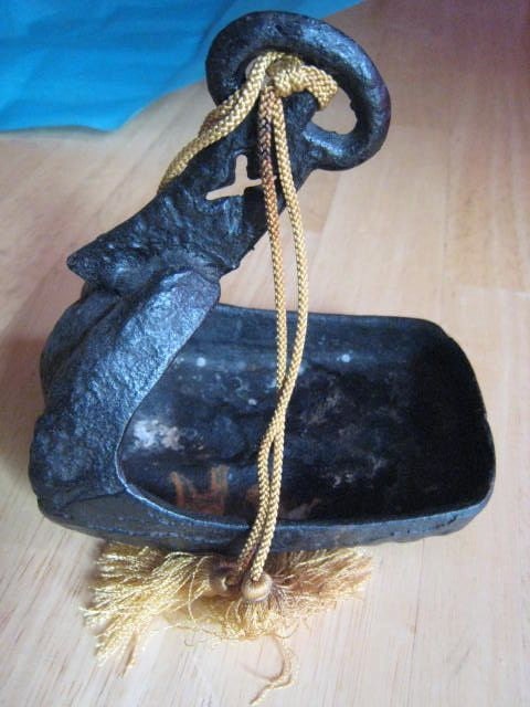 Old Vintage Antique Rustic Heavy Cast Iron Black Vessel Bowl Incense Burner