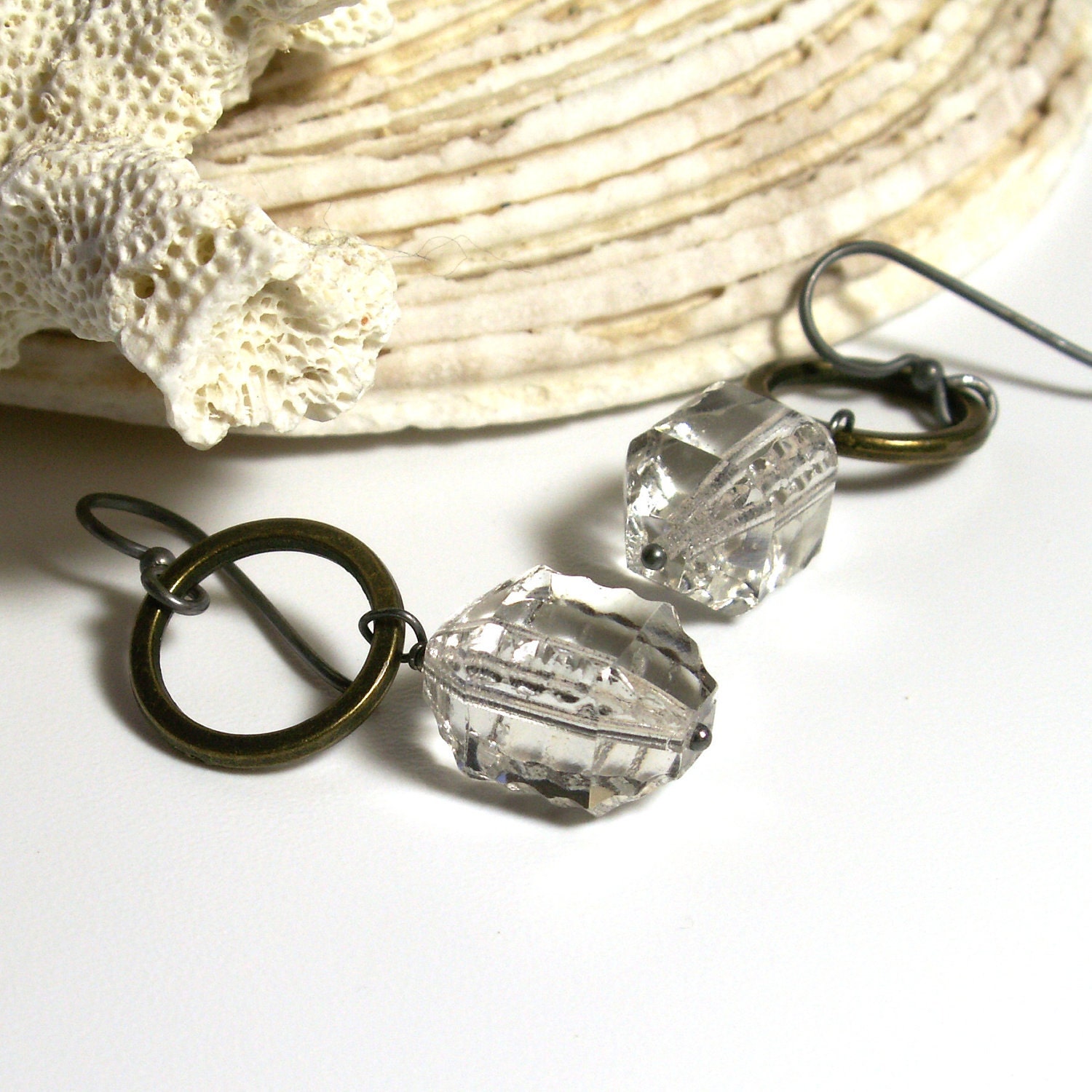 Clear Glass Earrings . Vintage Glass Bead Earrings . Winter Fashion