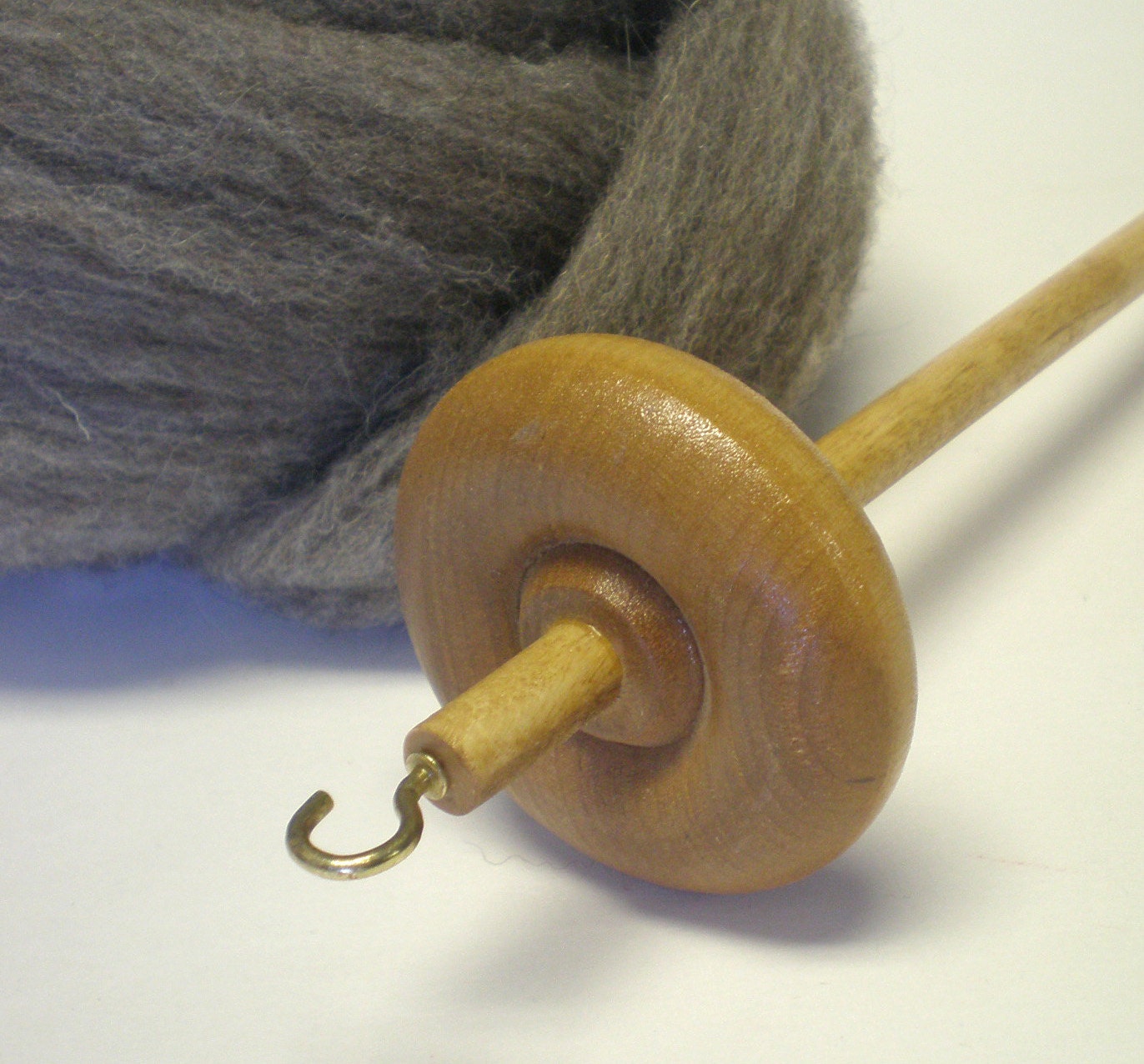 basic beginner top whorl wooden drop spindle with 2 oz. wool