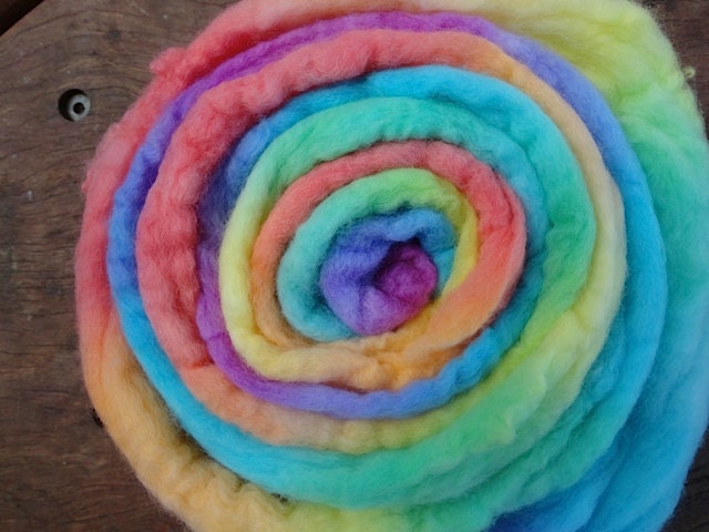 hand painted wool fleece for wet or dry felting...