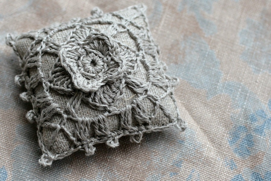 Linen  pincushion - crochet motif