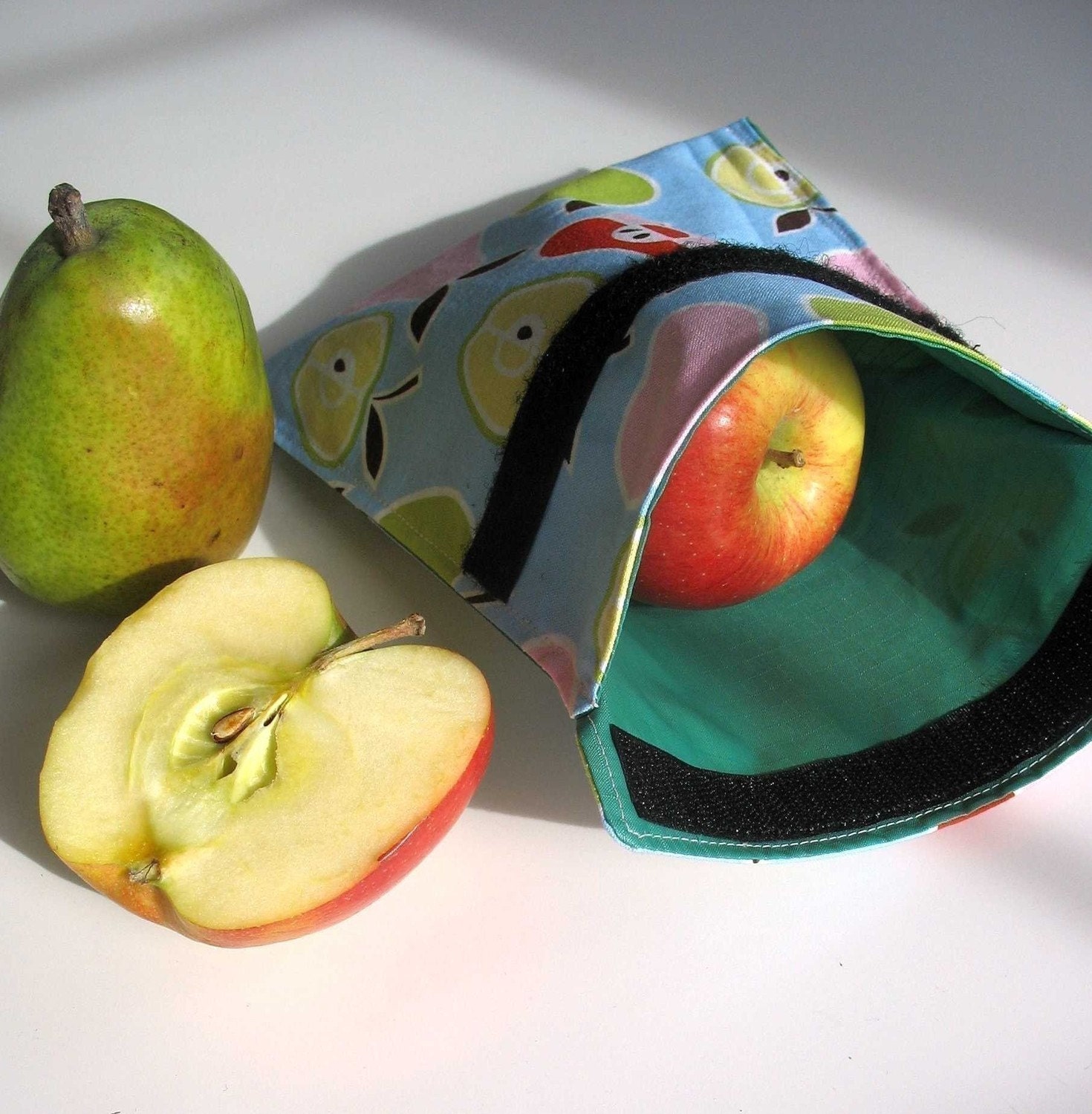 PDF Sewing Pattern - Picnic Pouch - Reusable, Wipeable, and Washable