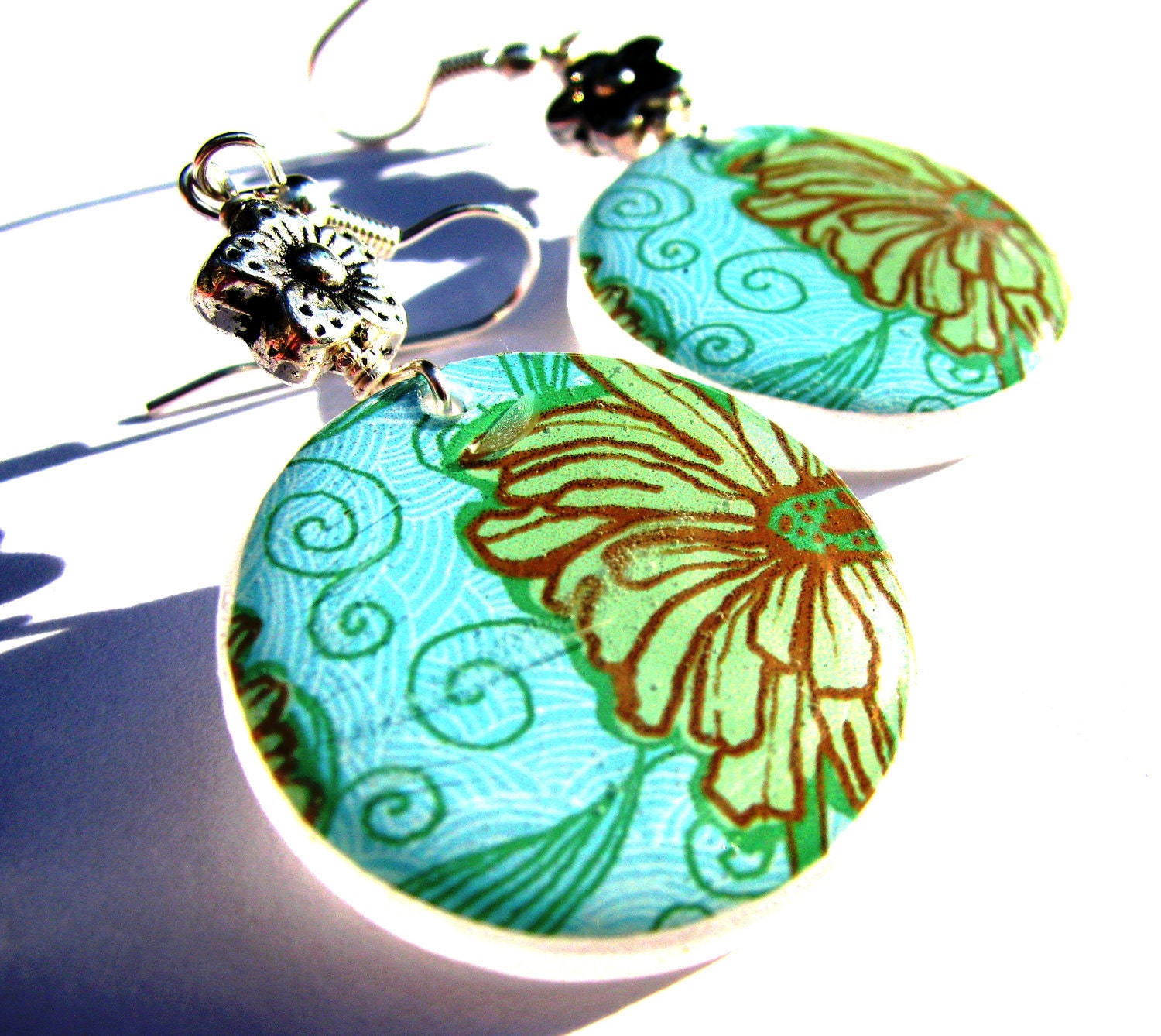 Turquoise Beaded Earring. Resin and Metal Floral Art Earrings: Peeking Floral.