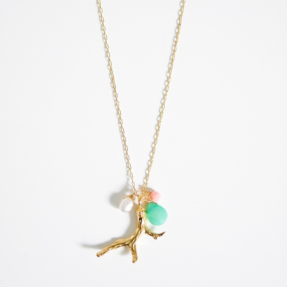 coraline necklace . pink coral aqua .