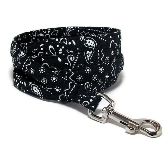 Pet Dog Cat Leash - Black Bandana  - 3/8" wide xs 6 Feet Long