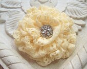Cream Lace Flower Brooch.. antique cream. Hair Clip and Pin Combination. Pin. Lace Hair clip