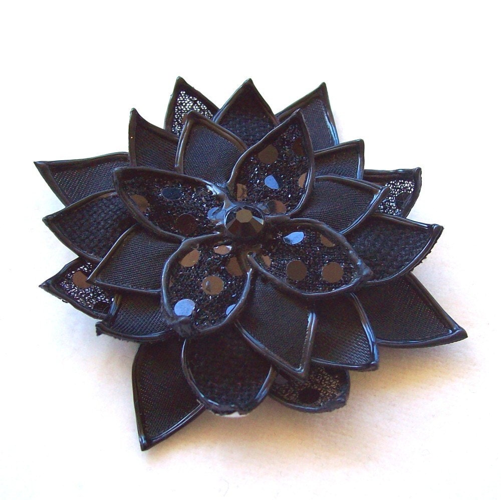 Darkest Dahlia - brooch/headband