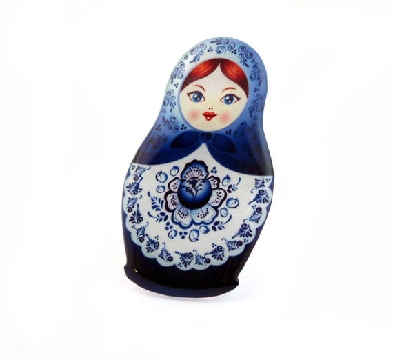 Matryoshka Russian Doll Brooch Badge Pin Blue White Kitsch