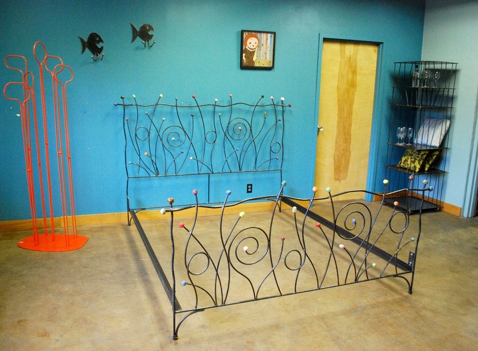Dingle Bed King Size