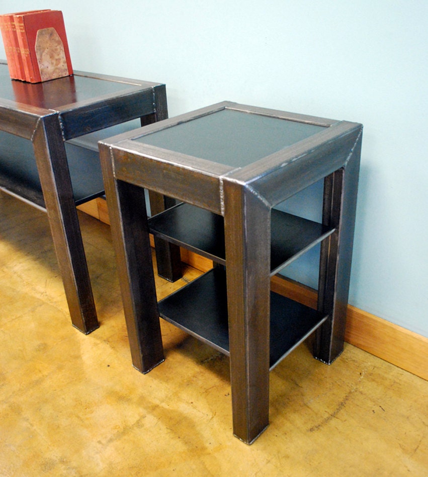 Kraftig Side Table