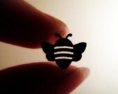 Bee Charm - Qty 5