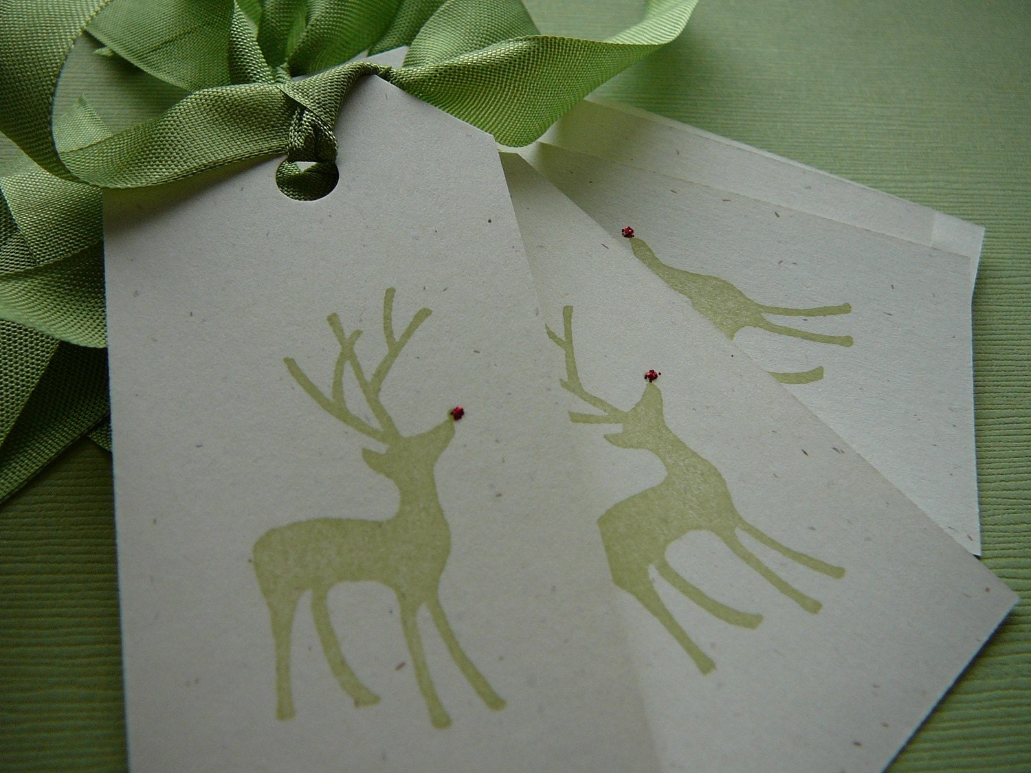 reindeer holiday tags