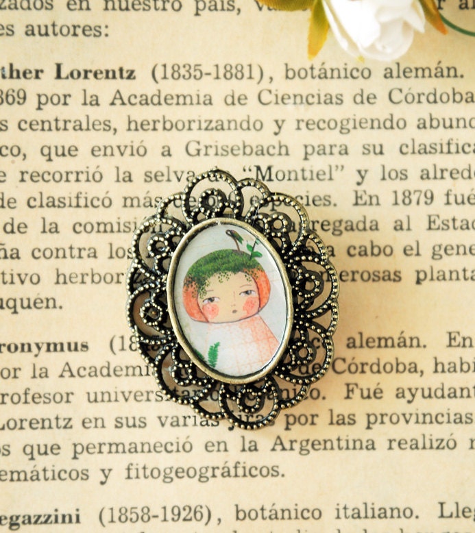 Herb paperdoll - cameo brooch