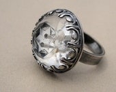 Vintage Glass Crystal Button Ring Size 7