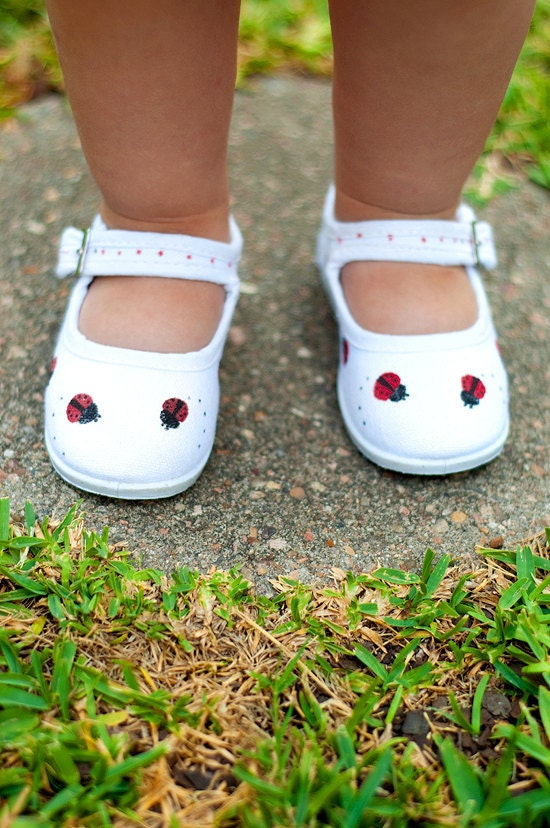 Ladybug shoes - Red ladybugs hand painted on white maryjane shoes for girls - infant, baby, toddler
