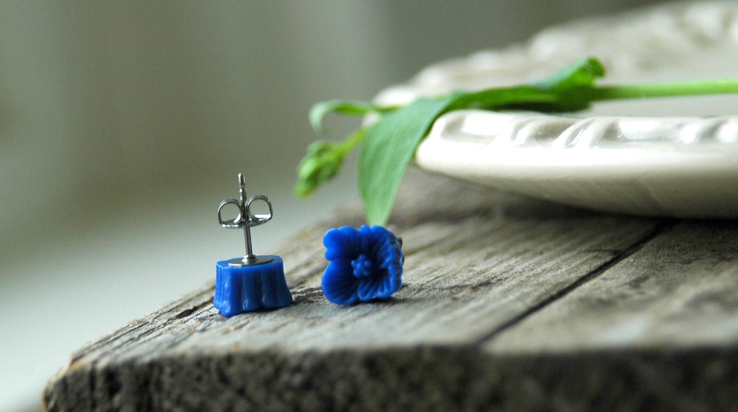 Royal Blue Buttercup . flower post earrings