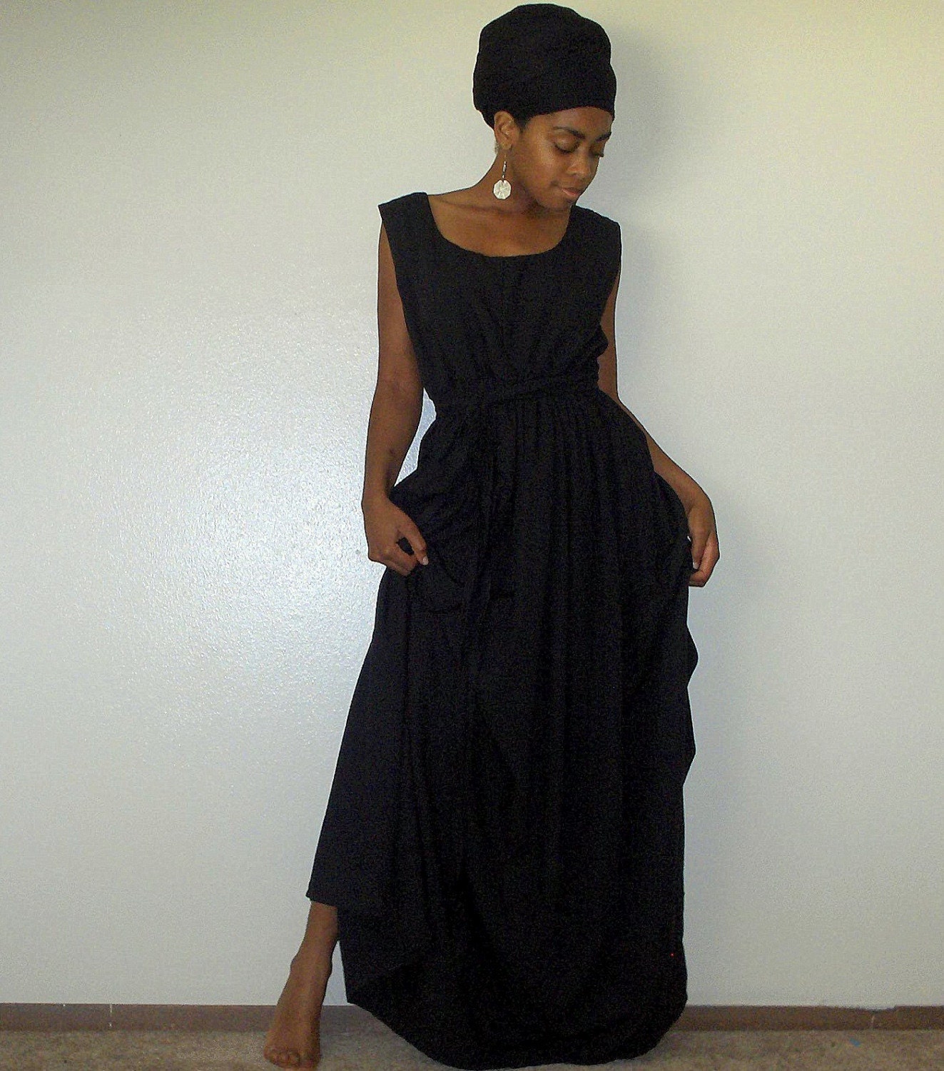 flyTie black maxi style belted dress--large