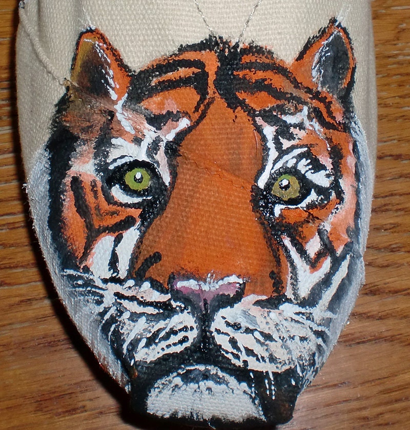 Tigers Painted on YOUR TOMS with added design on the side