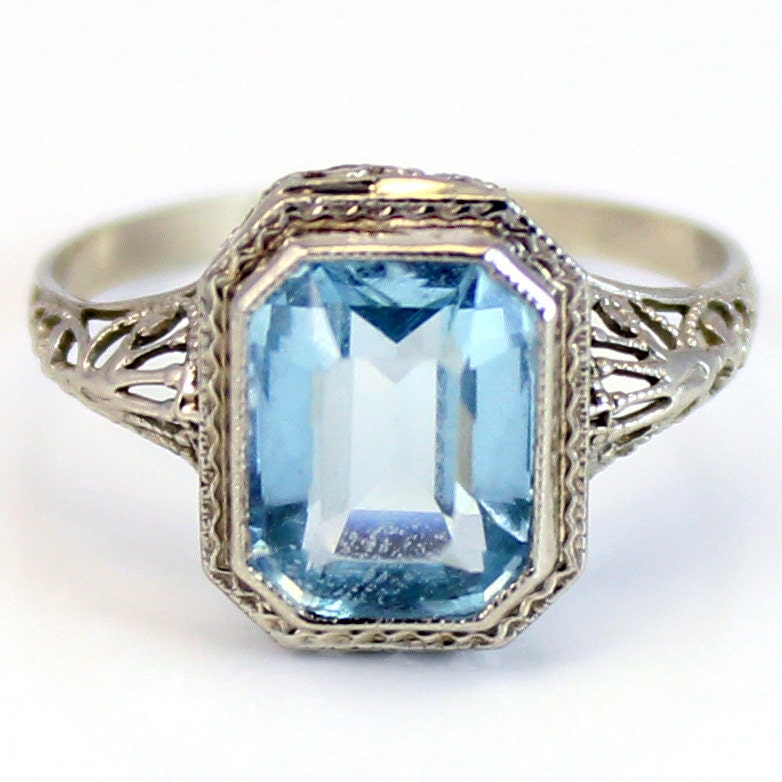 14K Antique Art Deco 1920s CT Aquamarine Filigree Ring
