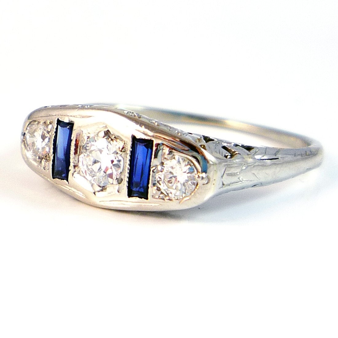 18K WG Antique Art Deco Diamond Sapphire Filigree Ring