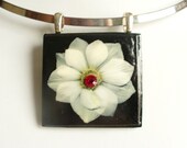 CHIC AND CLASSY  BLACK BEAUTY  PENDANT