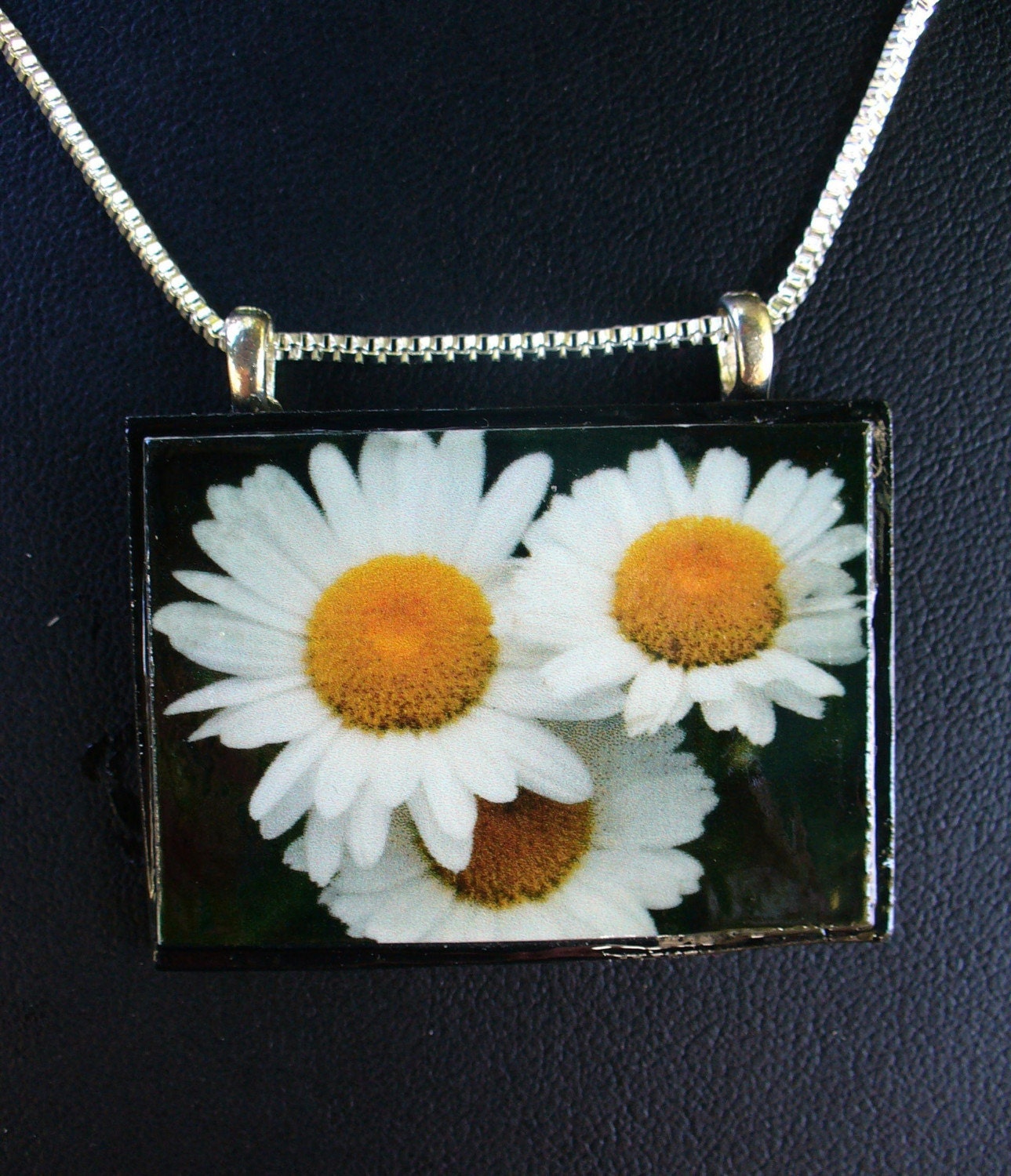 DAISY TRIO ORIGINAL ART  PENDANT