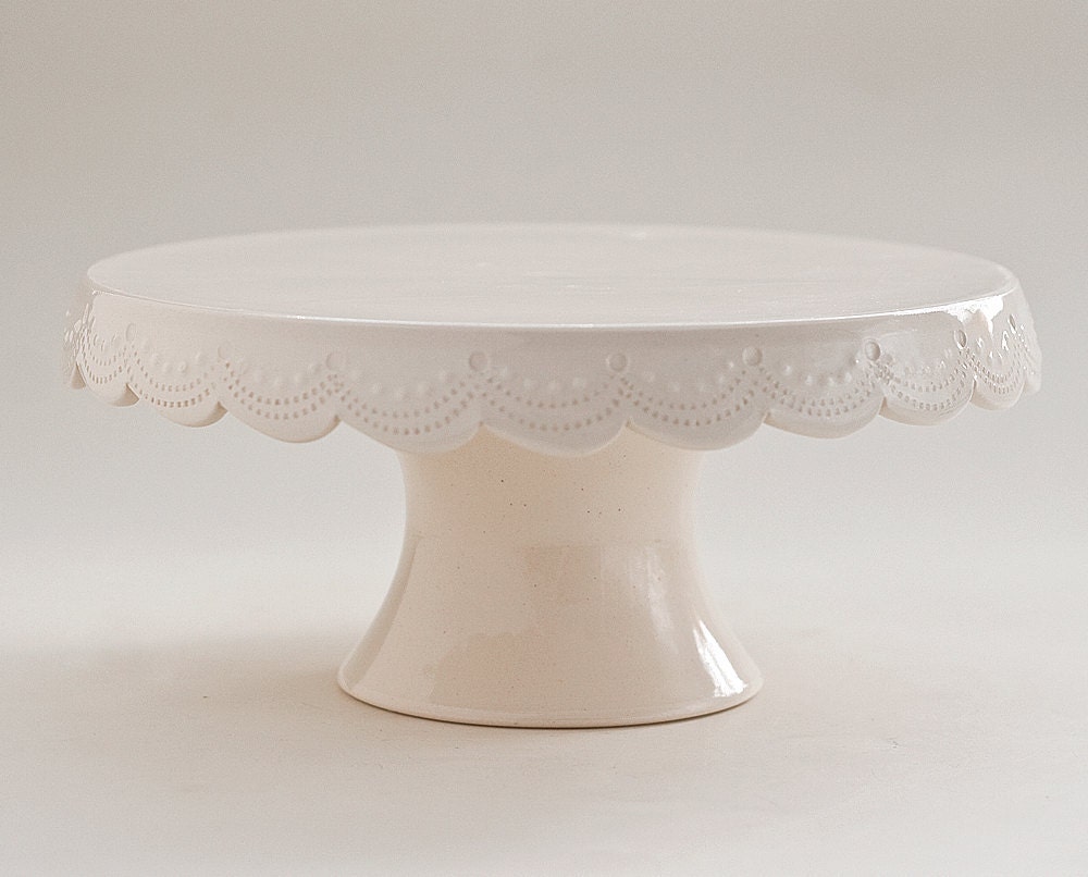 Small Cake Stand - 7 inch -  Vanilla Cream Scallop Stitching