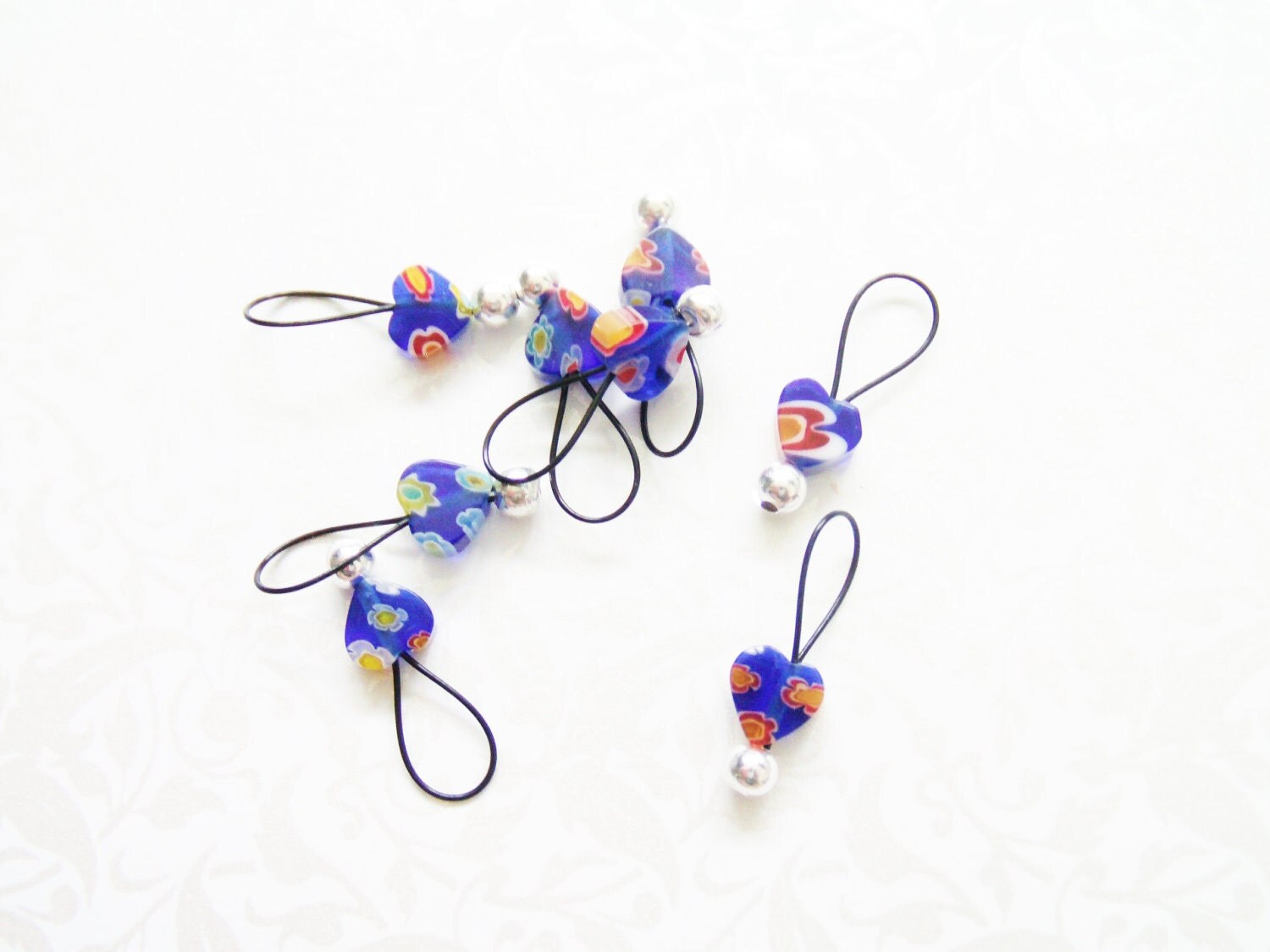 Snag Free Stitch Markers Small Set of 8 Blue Millefiori Hearts -- K66 -- Fits up to size US 8 (5.0mm) Knitting Needles