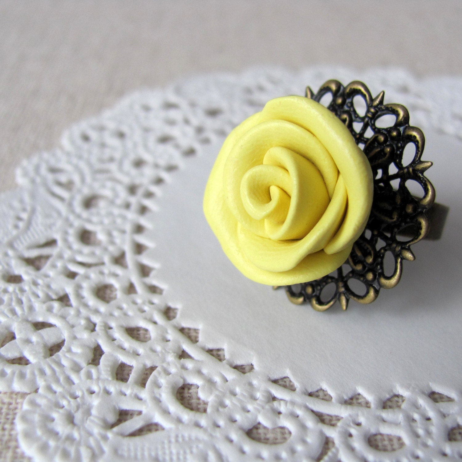 Mellow Yellow Rose Ring
