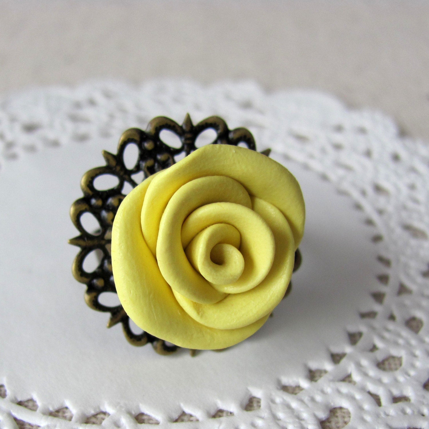 Mellow Yellow Rose Ring