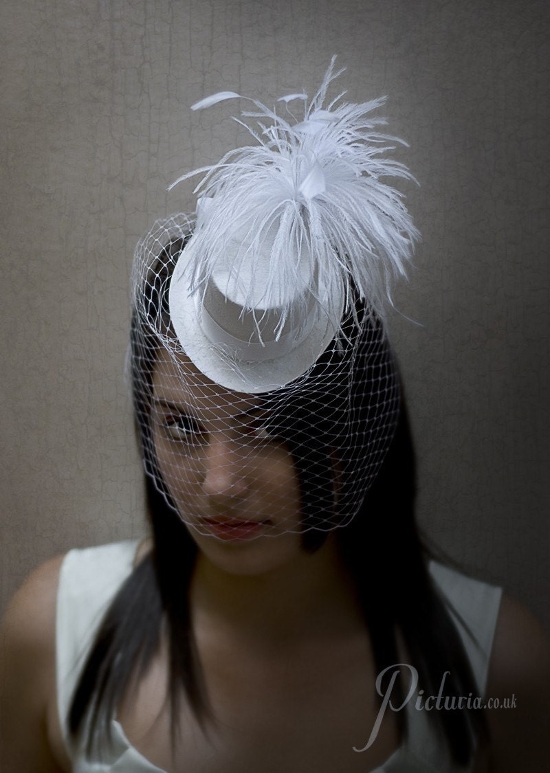White mini top hat with ostrich feathers and veiling - bridal fascinator, wedding fascinator, bridal hat, mini top hat with veil