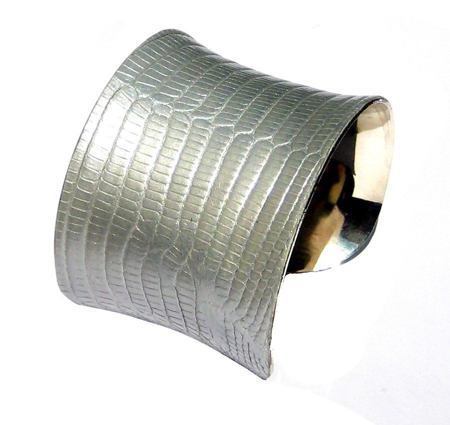 Silver Metallic Lizard Leather Cuff Bracelet - by UNEARTHED