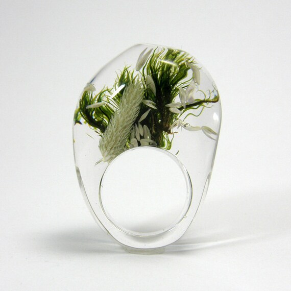 Clear  Moss and Grass Ring