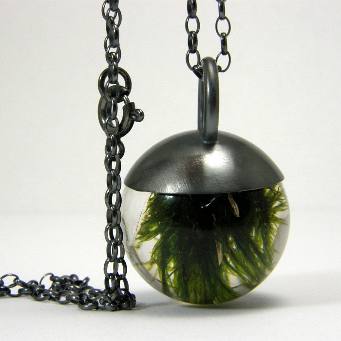 Moss Pendant Small