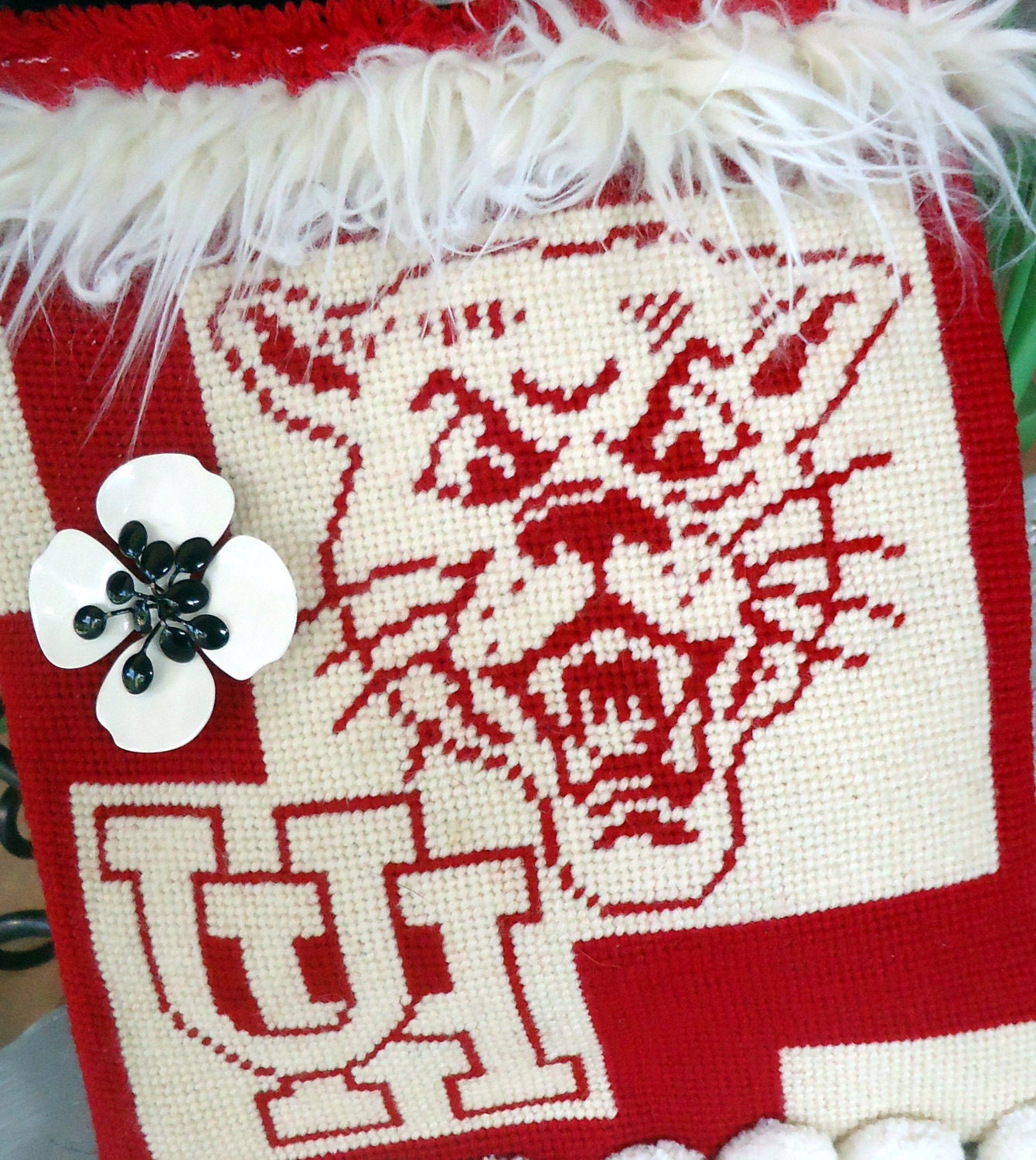 Half Price Sale Vintage University of Houston Needlepoint Handbag