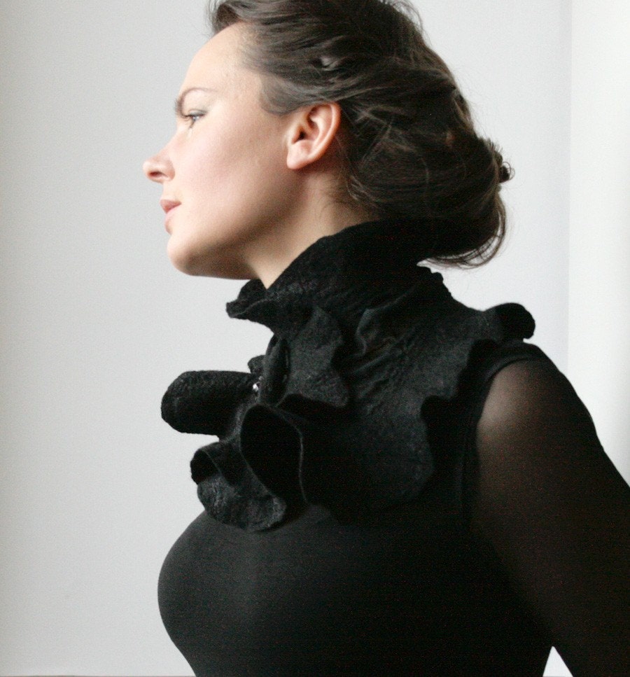 Sophisticated Victorian inspired Scarf Collar -- Felted Neck Piece -- made from wool